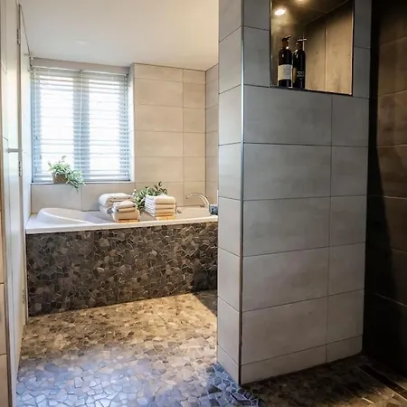 Дом отдыха Loft 48 Хастрехт